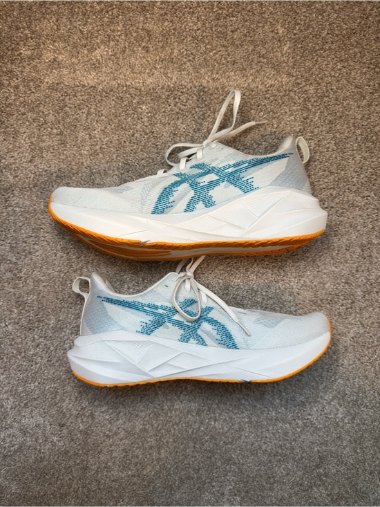 Asics Other - ASICS Men’s Novablast 5
